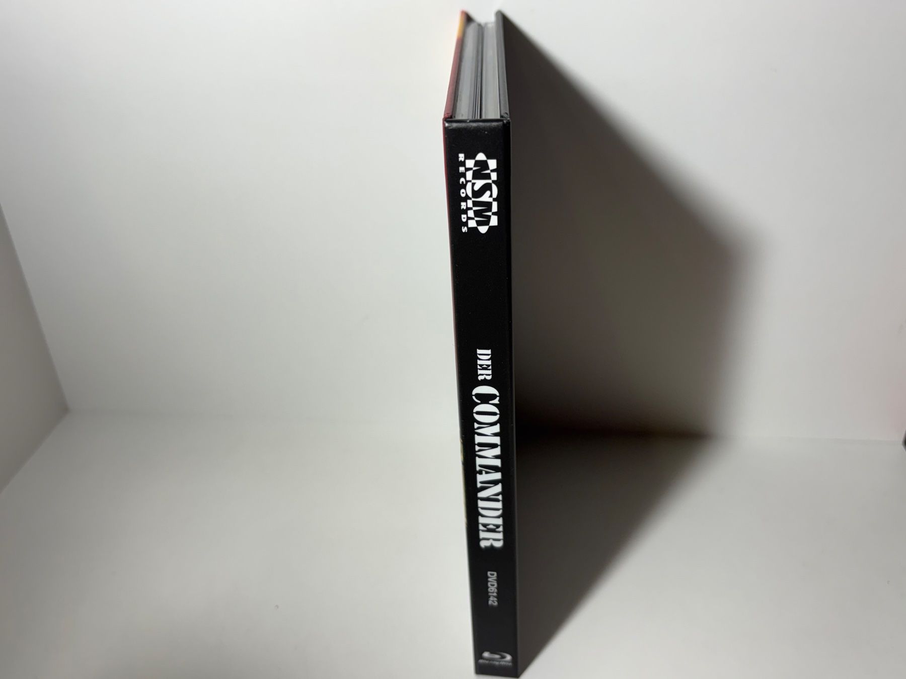 Alle DVDs: Der Commander Blu Ray Mediabook – Gebraucht aus Wilderswil von Sstriker 4