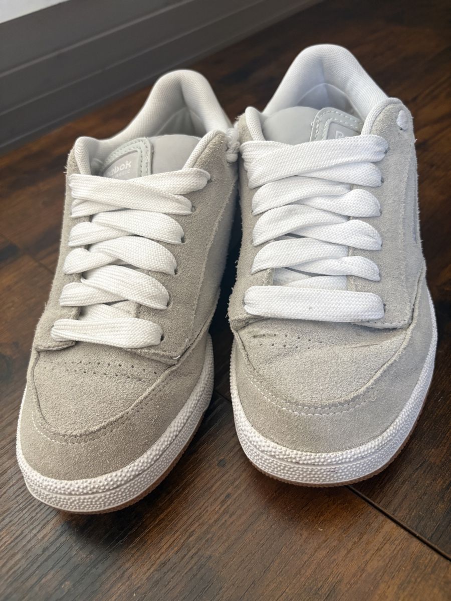 Reebok Scarpe da uomo: Reebok Schuhe 38.5 – Nuovo (secondo la descrizione) da Ehrendingen venduto da suurrlii 1