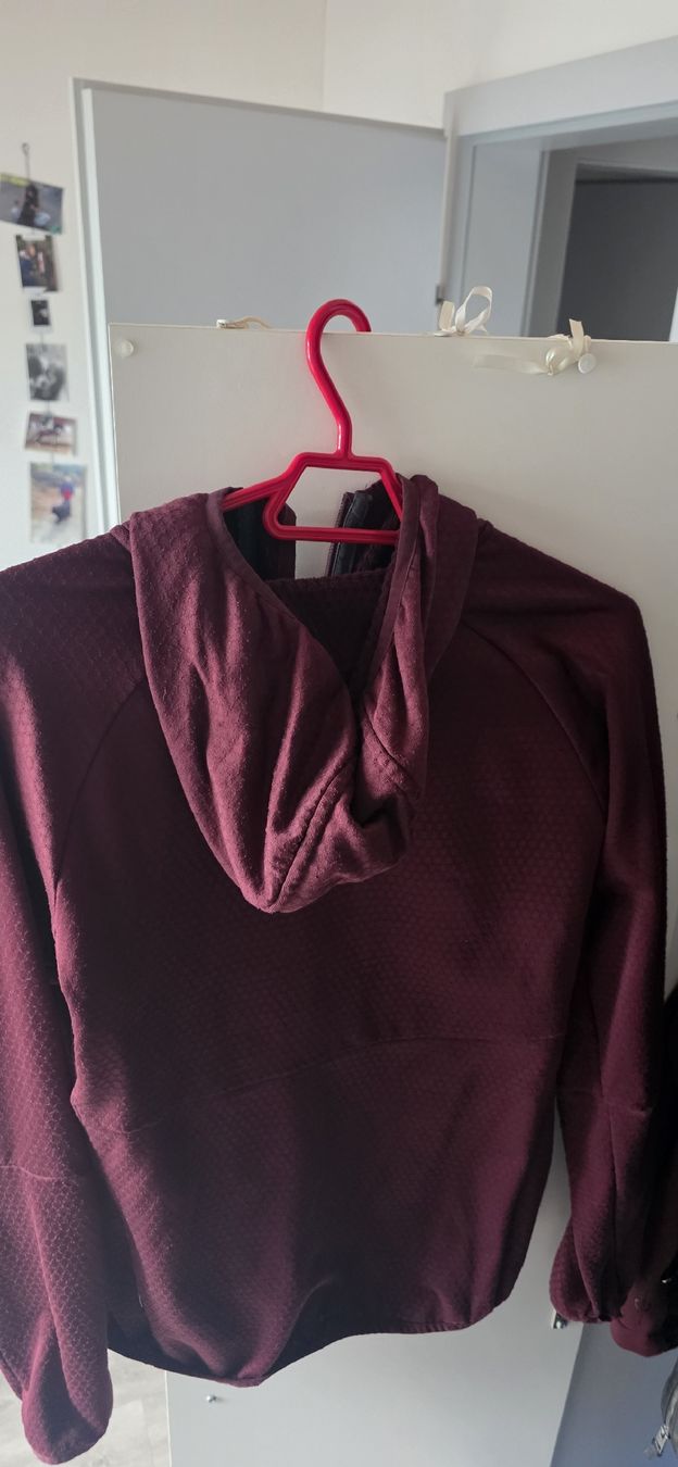 Meru Giacche: Meru Fleecejacke Gr. 42/L – Usato da Sumiswald venduto da Andrealein92 1