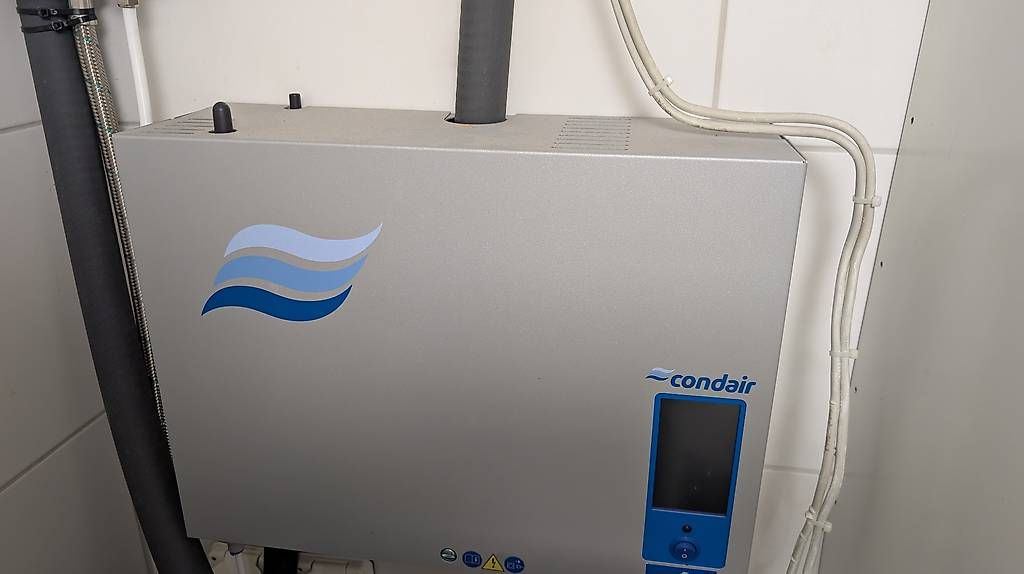 Luftbefeuchter: Condair Dampf-Luftbefeuchter mit Osmoseanlage – Gebraucht aus Ennetbaden von glitz 2