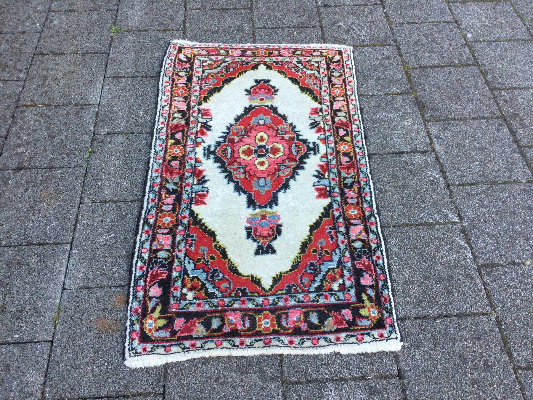 Tappeti: Gebrauchter kleiner Orientteppich – Usato da Wangen SZ venduto da kuriosum12