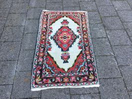 Gebrauchter kleiner Orientteppich