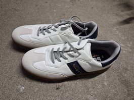 Neue Turnschuhe Gr. 45
