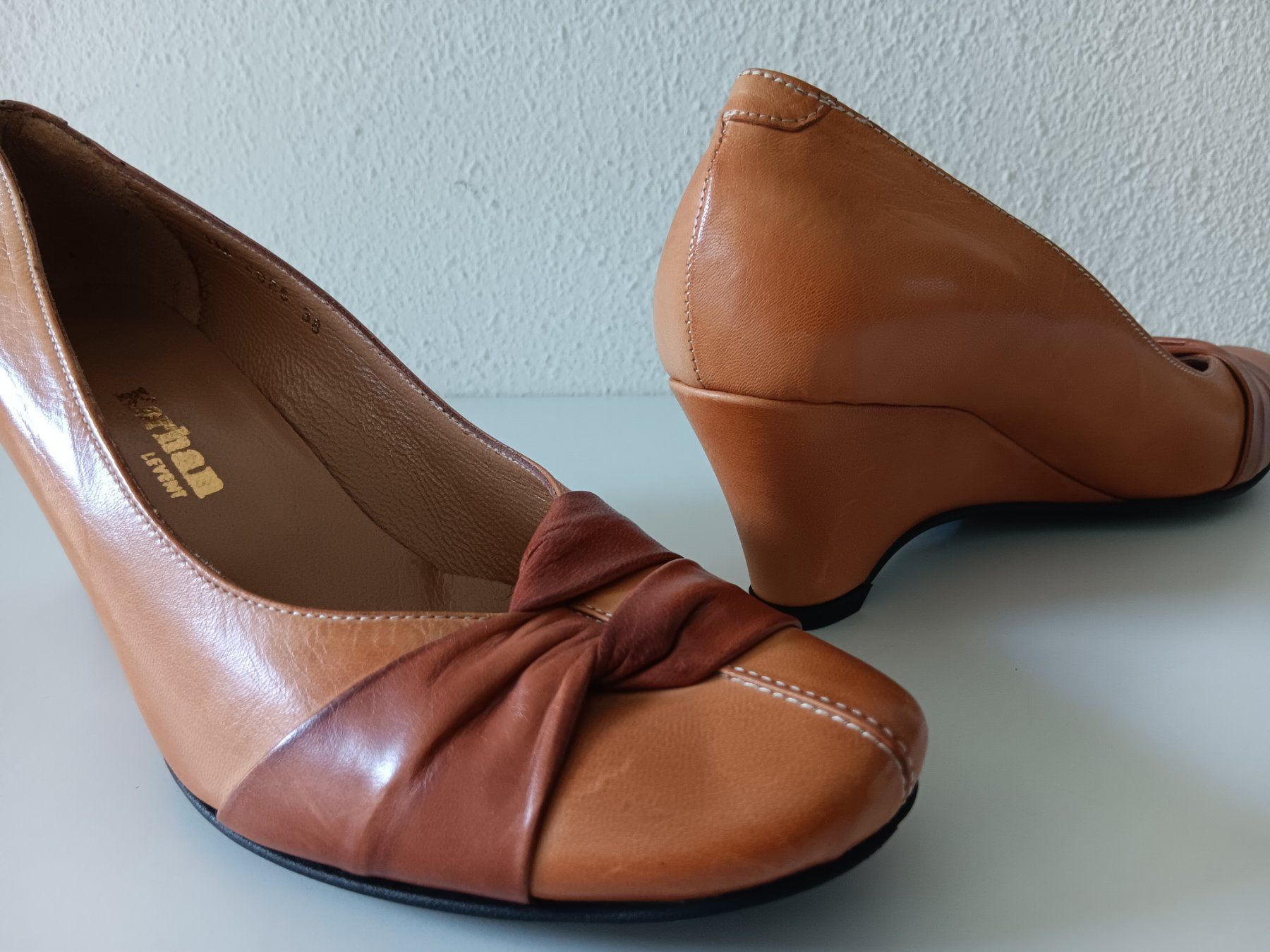 Scarpe da donna: KORHAN LEVENT Chaussures / Schuhe pointure / Nummer 38 – Nuovo (secondo la descrizione) da Cossonay-ville venduto da Super-Price-Quality 4