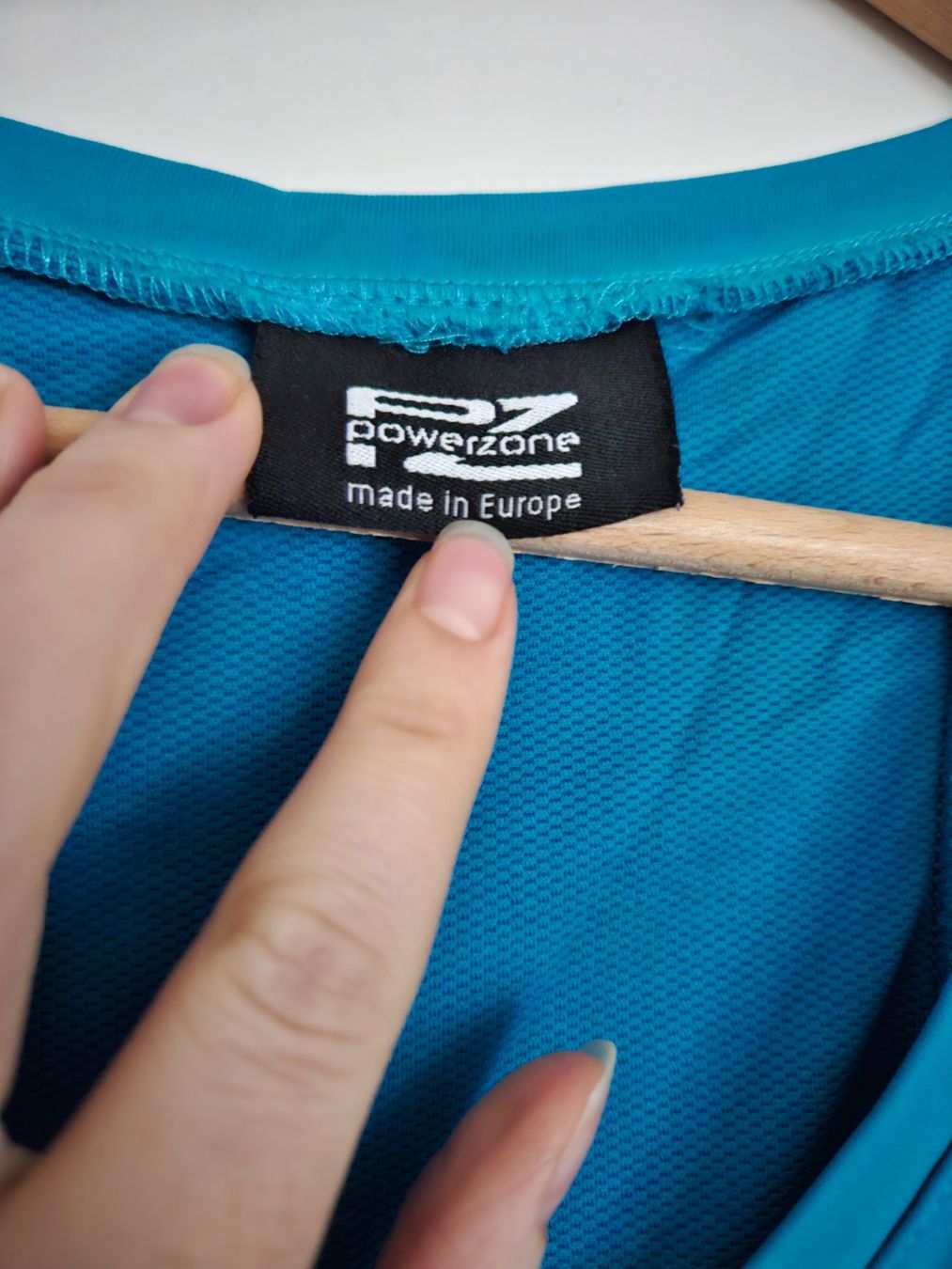Tops: Sport-Oberteil hellblau Gr.S – Gebraucht aus Schaffhausen von sabrina915 1