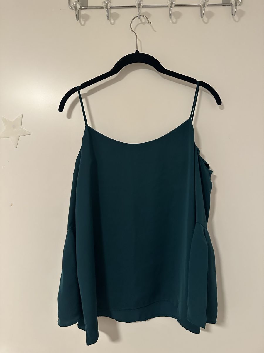 H&M Top: H&M Top Gr. XS (Smaragd) – Usato da Dübendorf venduto da nat_h9wg 1