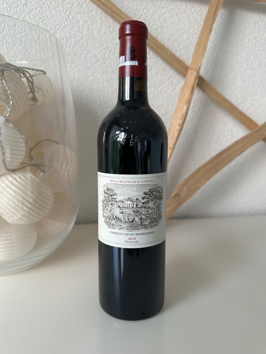 Lafite Rothschild Vino: Château Lafite Rothschild 2010 – Nuovo (secondo la descrizione) da Yens venduto da Rilou80