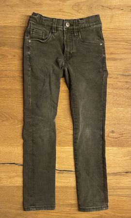 Jeans Hose Grösse 122 grau guter Zustand