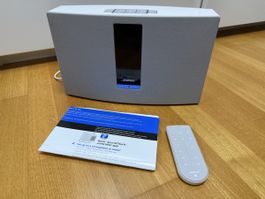 Bose SoundTouch 20 Serie lll Lautsprecher weiss