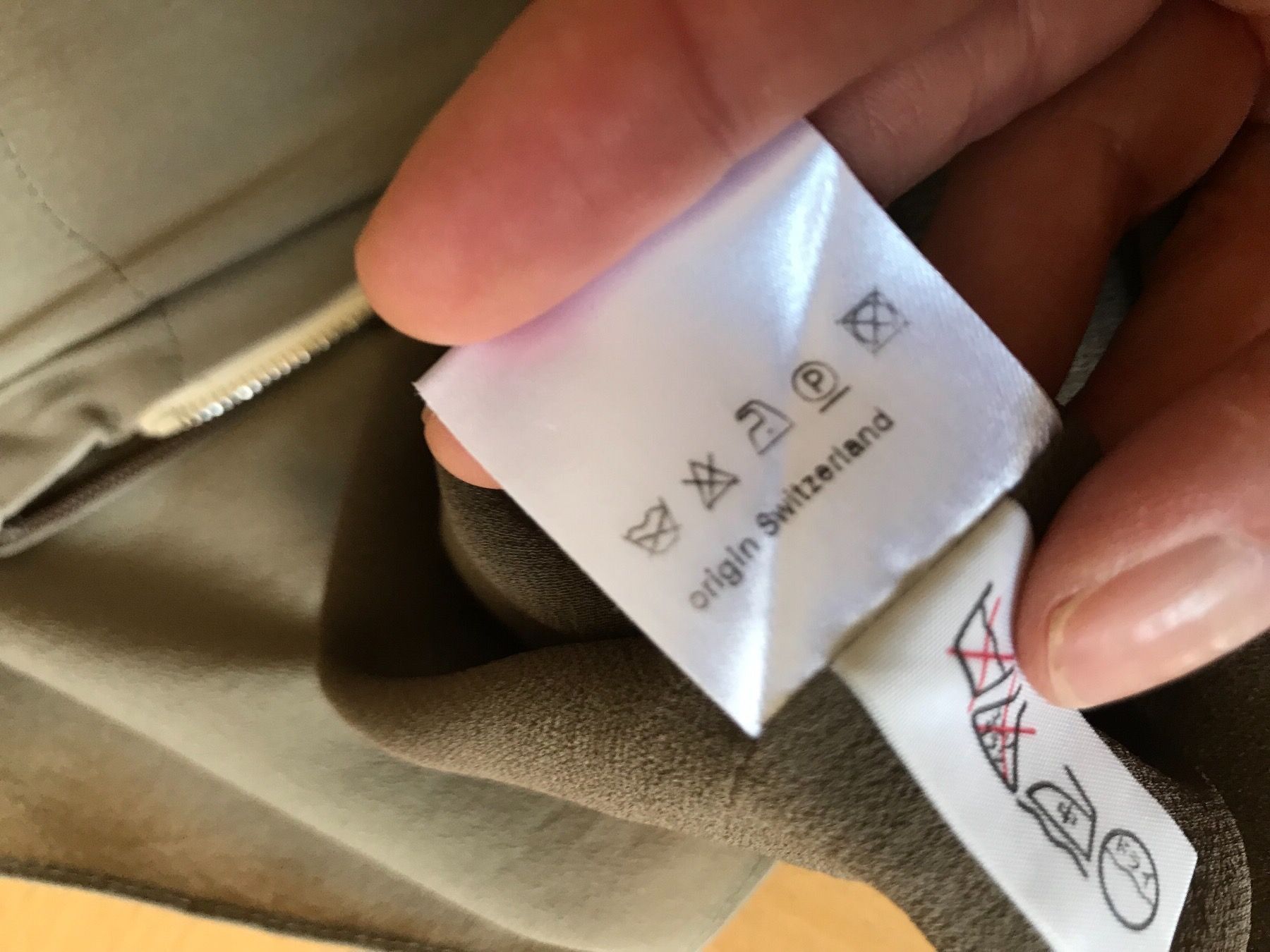 Akris Vestiti: Akris Kleid 34 Seide – Usato da Zürich venduto da kon_d5nh 6