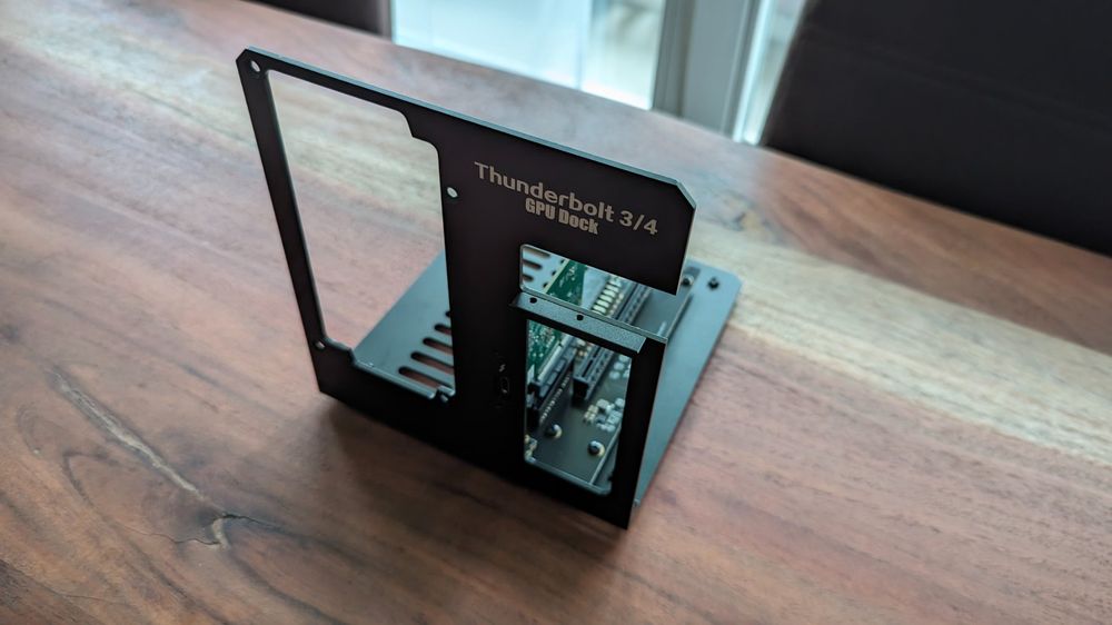 Externe eGPU Docking inkl. GeForce RTX 4070ti und BeQuiet NT (Neu ...