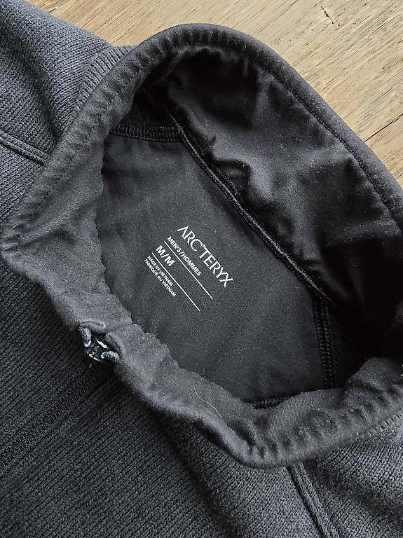 Jacken: ARCTERYX COVERT FLEECE GRAU MEDIUM – Gebraucht aus Stallikon von rob_62w9 3