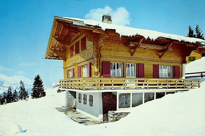 Ansichtskarten: ACHSETEN bei Adelboden Klubhaus A.V.B. – Gebraucht aus Jona von philajona