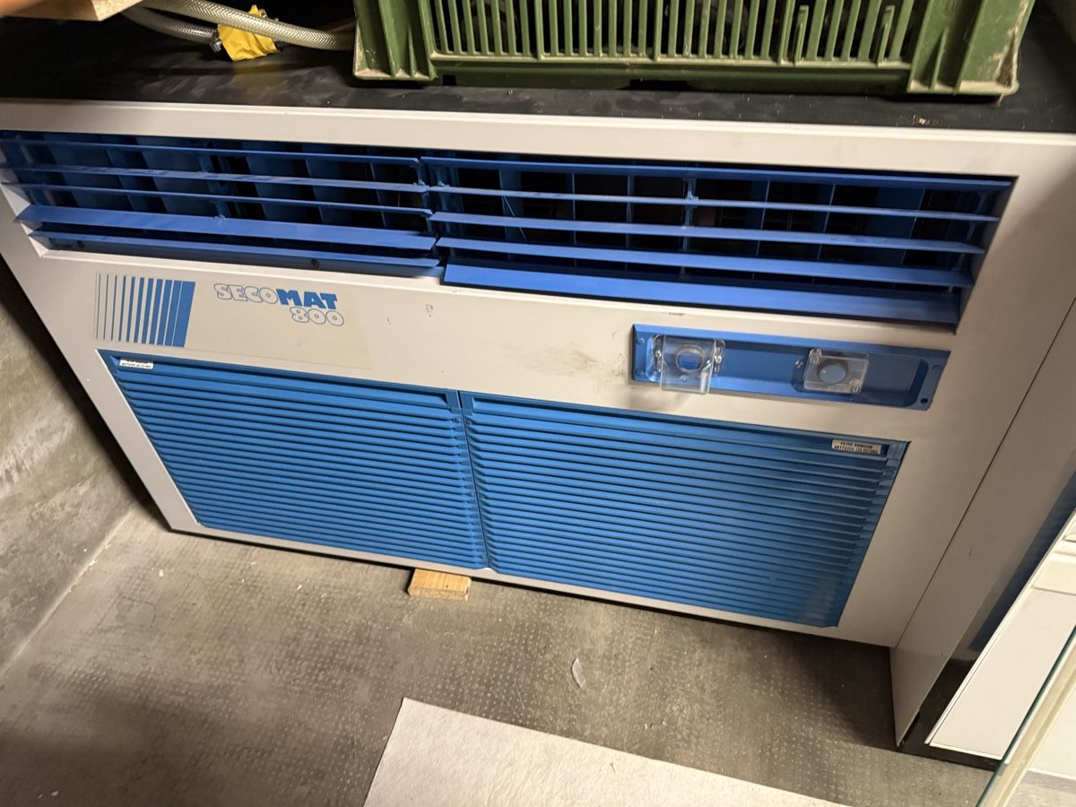 Secomat Machines à sécher: SecoMAT 800 – D'occasion à Crissier par Motard19