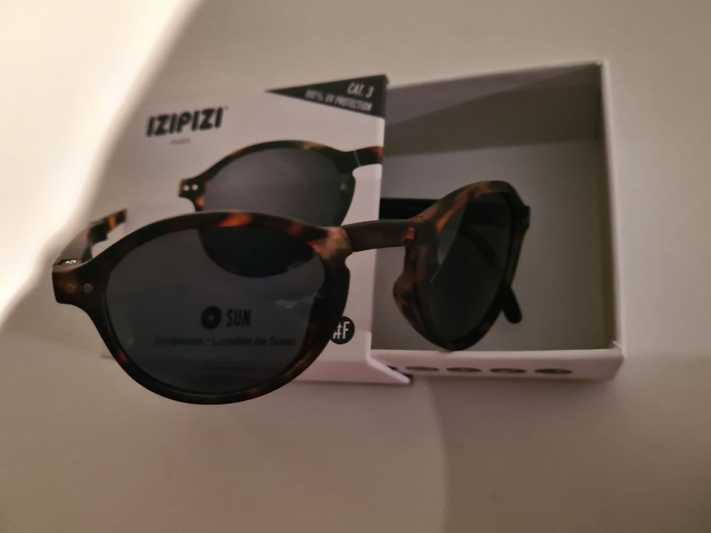 IZIPIZI SONNENBRILLE FARBE TORTOISE FALTBAR (Gebraucht) in Adlikon für ...