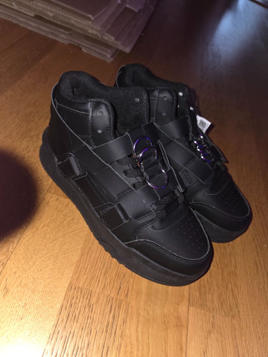 Scarpe da uomo: Chunky Sneaker – Nuovo e nell'imballaggio originale da Langenthal venduto da jen_fy29