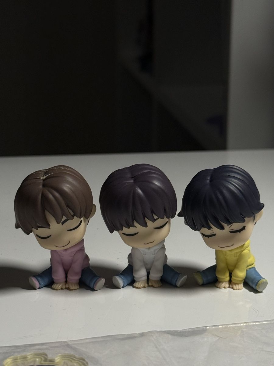 Statuette: TXT kpop set – Nuovo e nell'imballaggio originale da Winterthur venduto da hachiscutecloset 1
