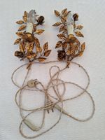 2 Wandleuchten, massiv