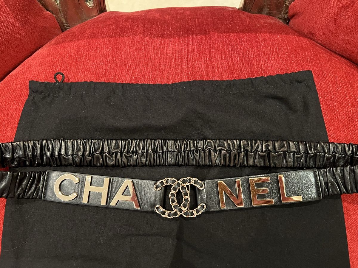 Chanel Cinture: Chanel Stretch Gürtel schwarz Gr. 90 – Usato da Kilchberg ZH venduto da Lisavivienne 1