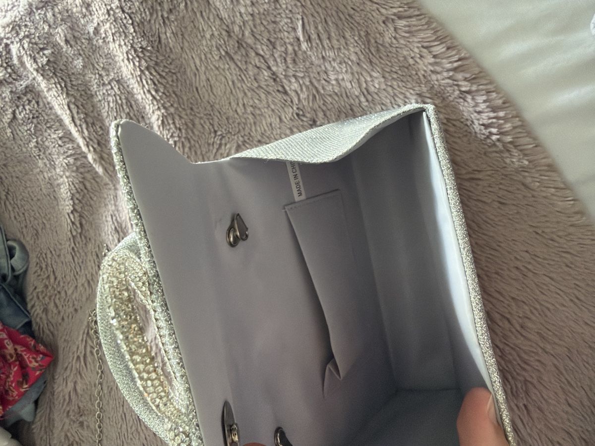 Shein Borse: sac à main shein  – Nuovo (secondo la descrizione) da Sion venduto da tatiana.1508 3