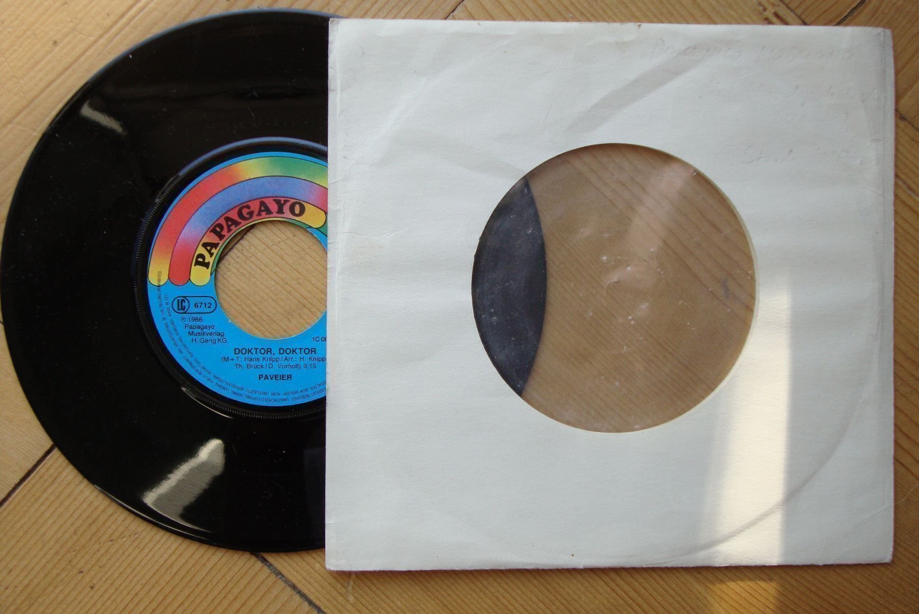 Dischi in vinile: PAVEIER - HEUT' BRENNT MEIN IGLU – Usato da Bern venduto da Uli_10_11 1