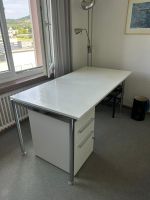 Bürotisch weiss mit Schubladen, Chromfüsse, guter Zustand