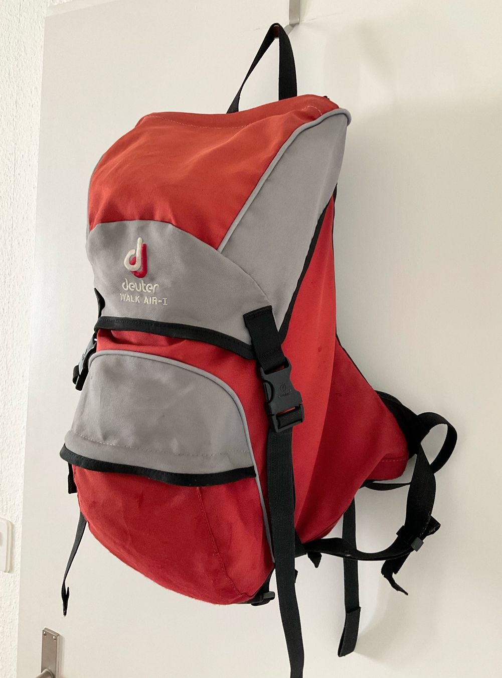Deuter Rucksäcke: DEUTER WALK AIR 1 – Gebraucht aus Zürich von dee_75my 2