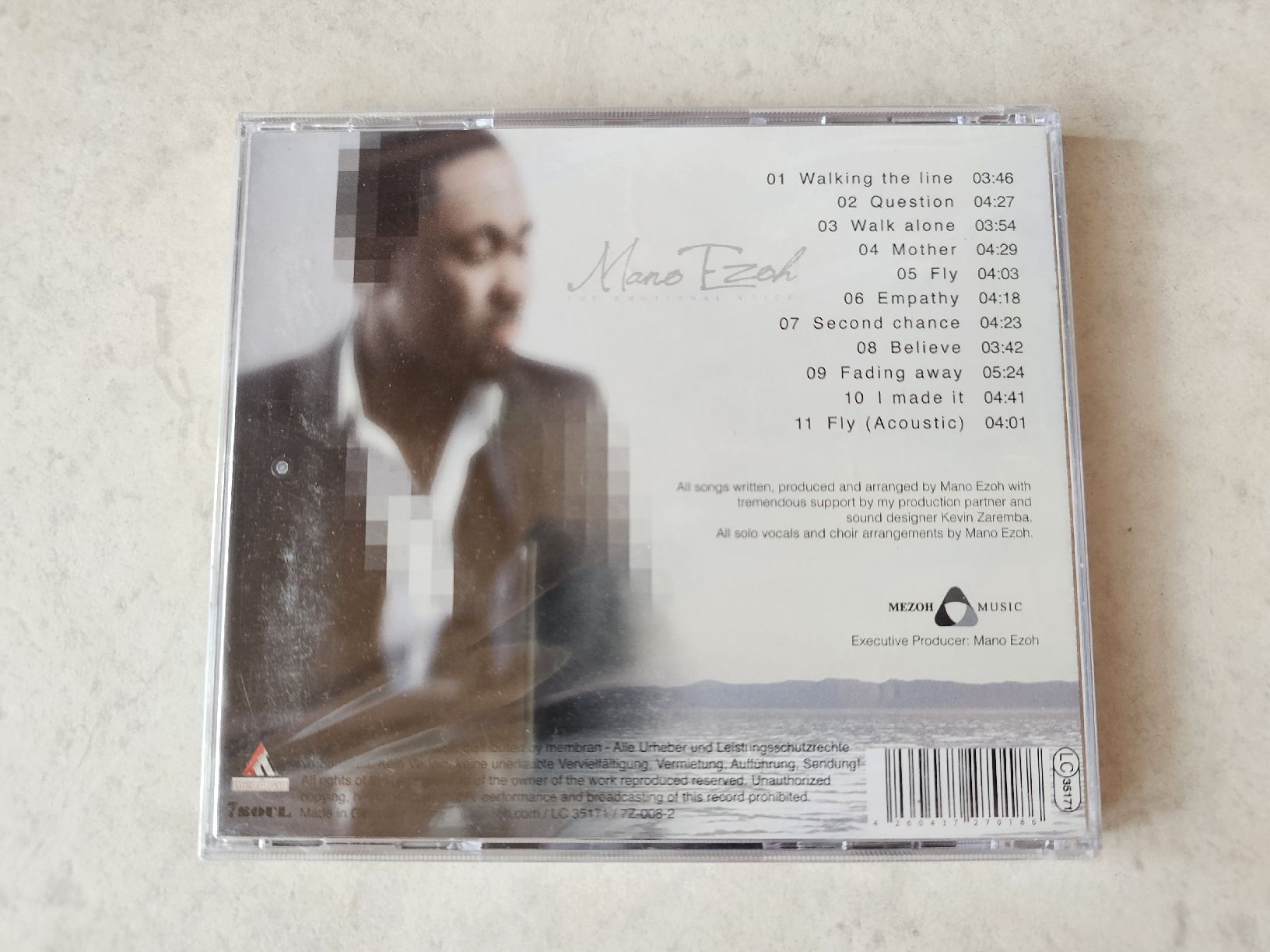 CD: Mano Ezoh  -  Fly  /  Fabrikneu – Nuovo e nell'imballaggio originale da Schneisingen venduto da backstore24 1