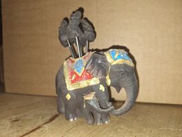 Elefanten Partey-Picks Halter mit Spiessli Deko Figur