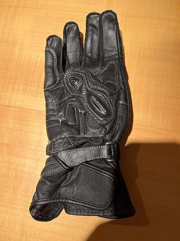 Altri accessori da uomo: Töffhandschuhe Beifahrerin  – Usato da Unterterzen venduto da bar_vvm6 3