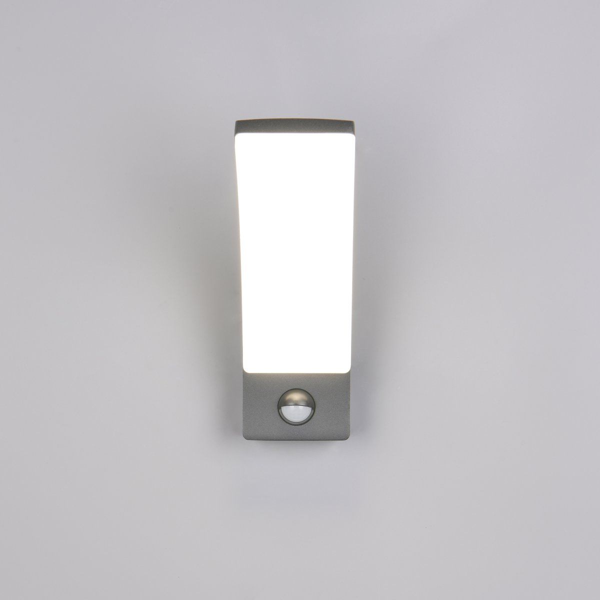 Lampade: LED Aussen Wandleuchte, IP44, 23 cm Höhe – Nuovo (secondo la descrizione) da Kreuzlingen venduto da Smart-Light 3