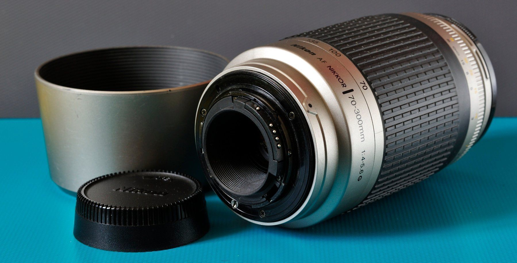 Nikkor Objektive: Nikon Nikkor 70-300mm – Gebraucht aus Fleurier von im_ghl 1