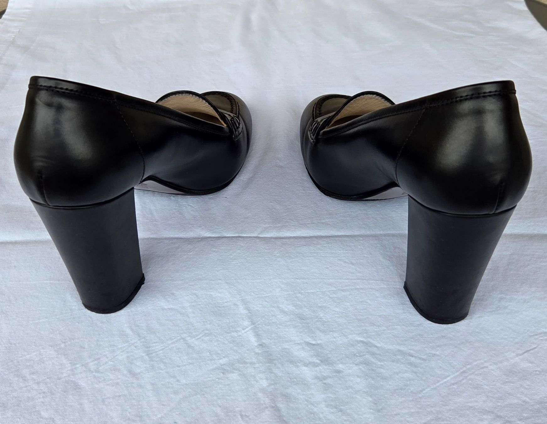 Navyboot Chaussures femmes: Navyboot Pumps schwarz – D'occasion à Elfingen par fricktalieneri 1