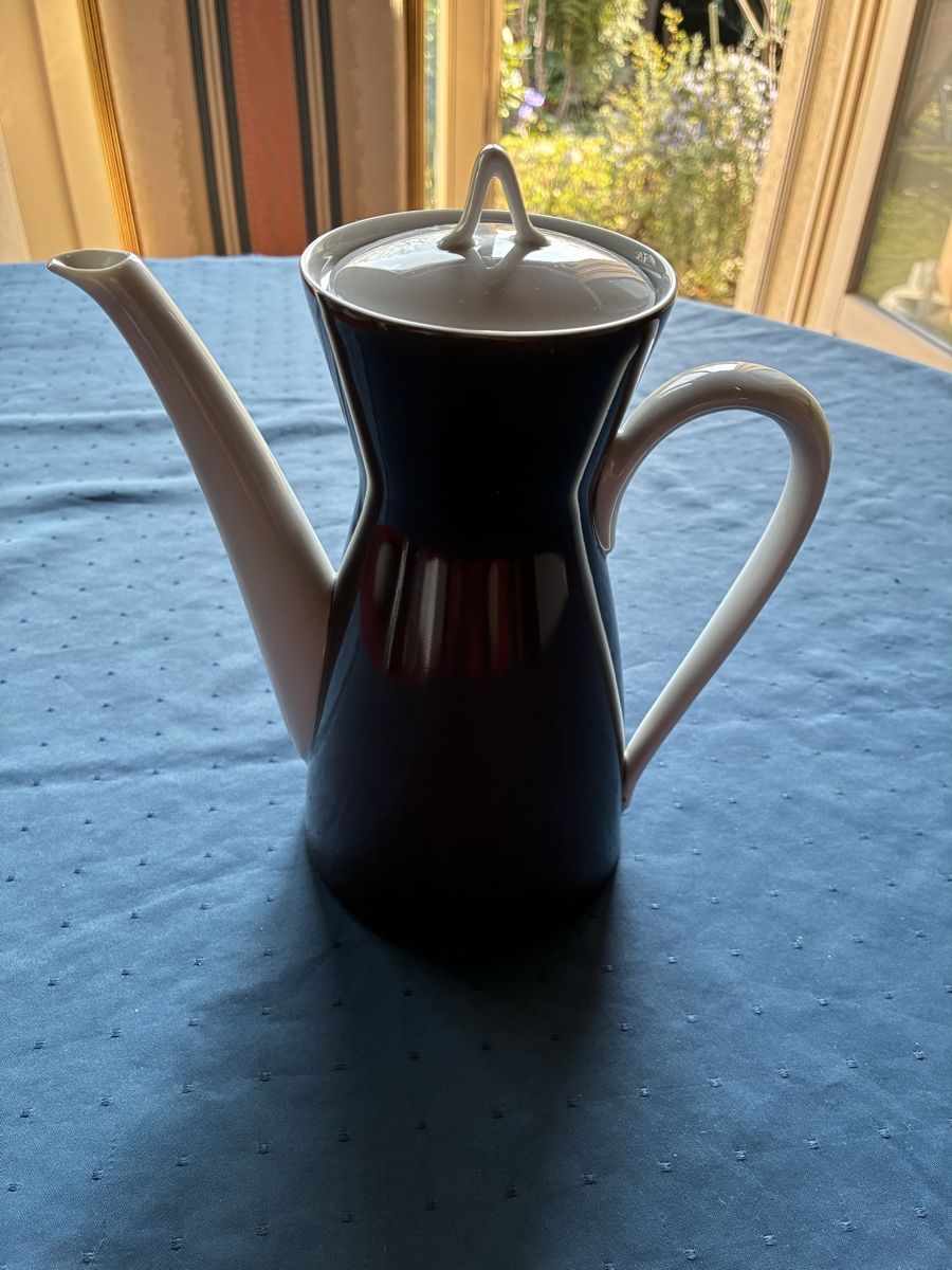 Rosenthal Set di piatti: Rosenthal modernes Kaffeeservice, Form 2000, weiss/grau – Usato da Dornach venduto da Rosengarten 2
