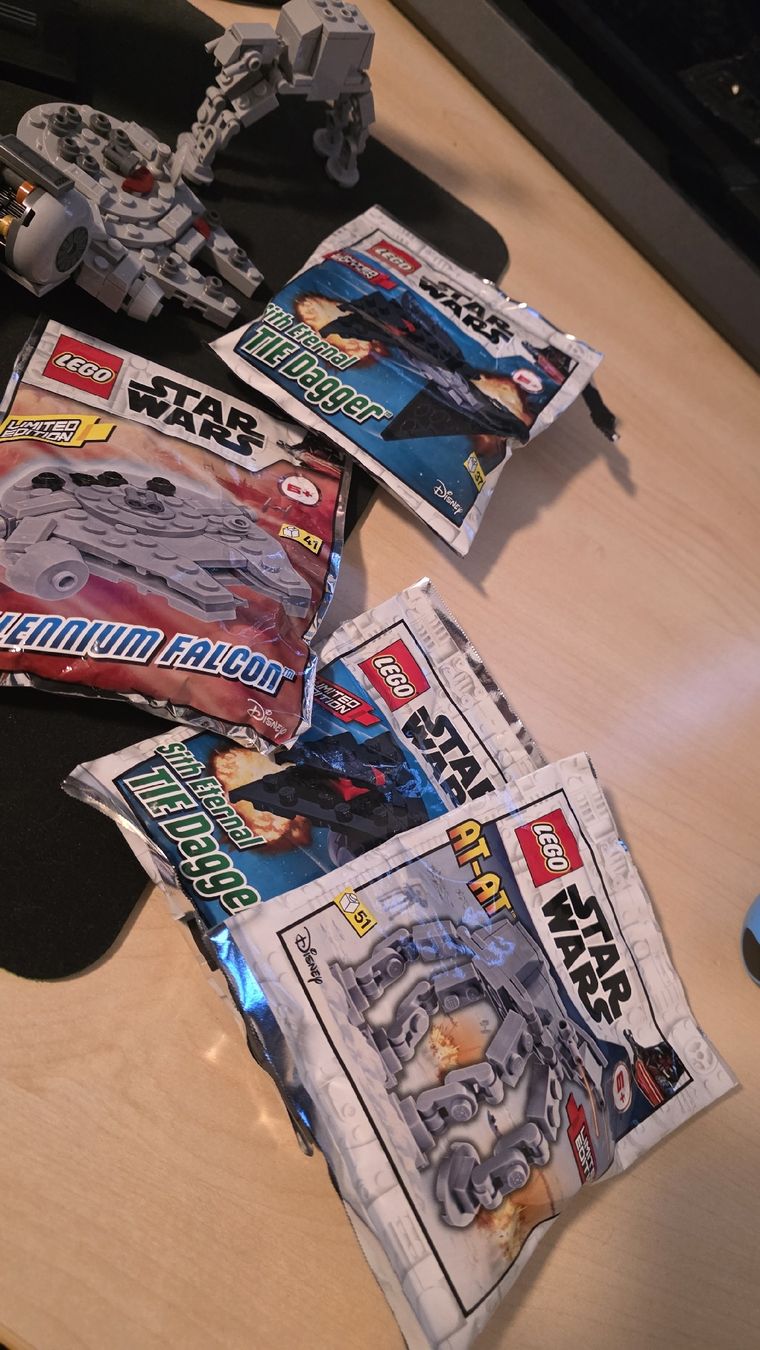Lego Giocattoli: Diverse Lego (ohne Figuren) – Usato da Winterthur venduto da ich_8frx 1