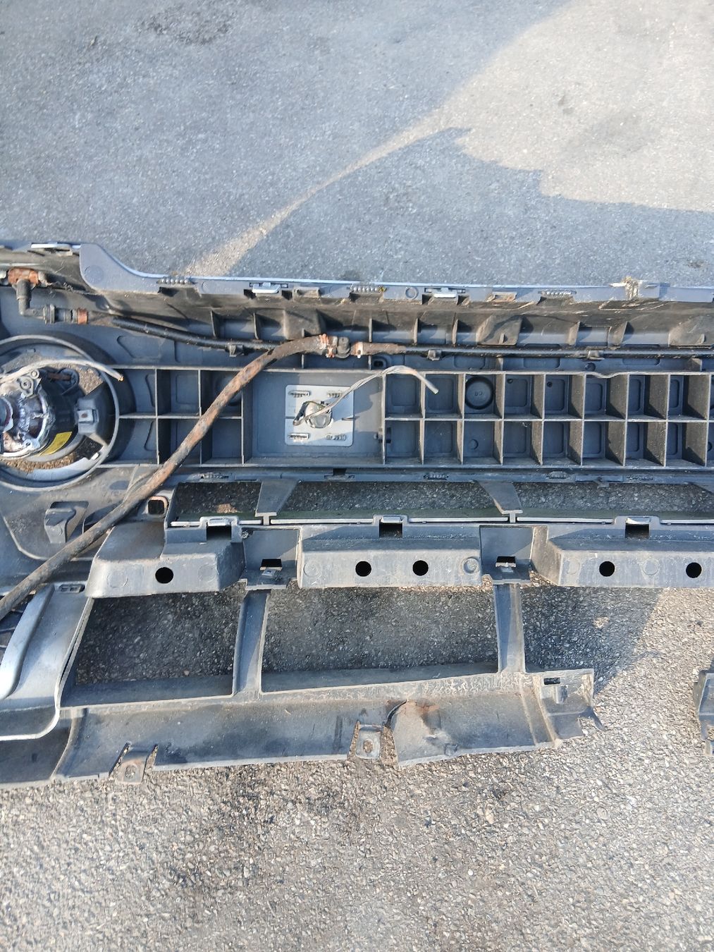 Land Rover Alle Autoersatzteile: Pare-chocs avant Range Rover 2002-2012  – Gebraucht aus la heutte von Auto-stock 7