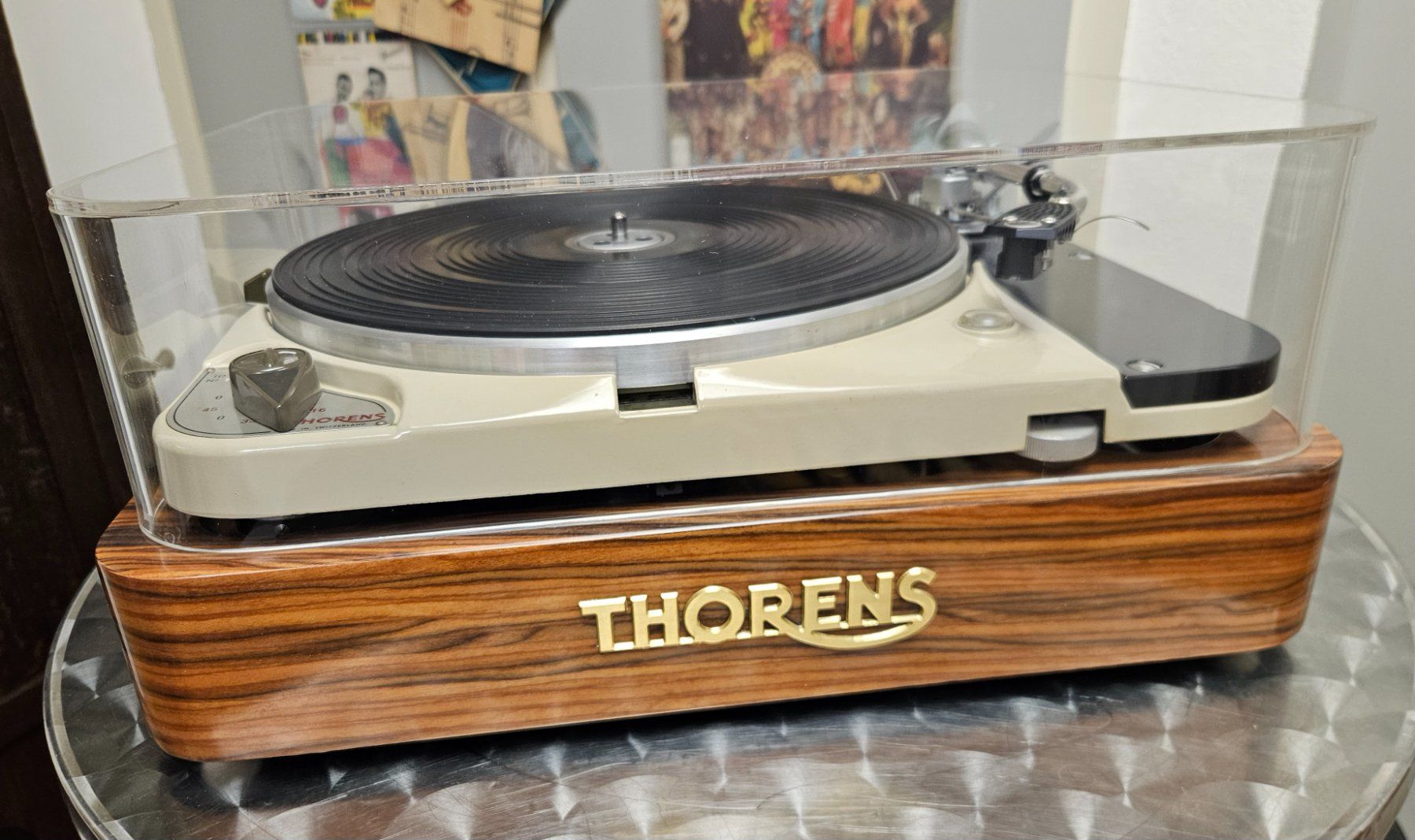 Thorens Giradischi: Thorens 124 Mk1 Top! – Usato da Herzogenbuchsee venduto da phonowelt 2