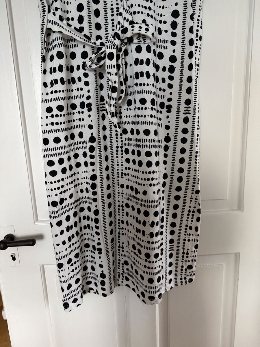 Next Vestiti: Kleid Next Grösse 40 – Usato da Gunten venduto da starfish3 2