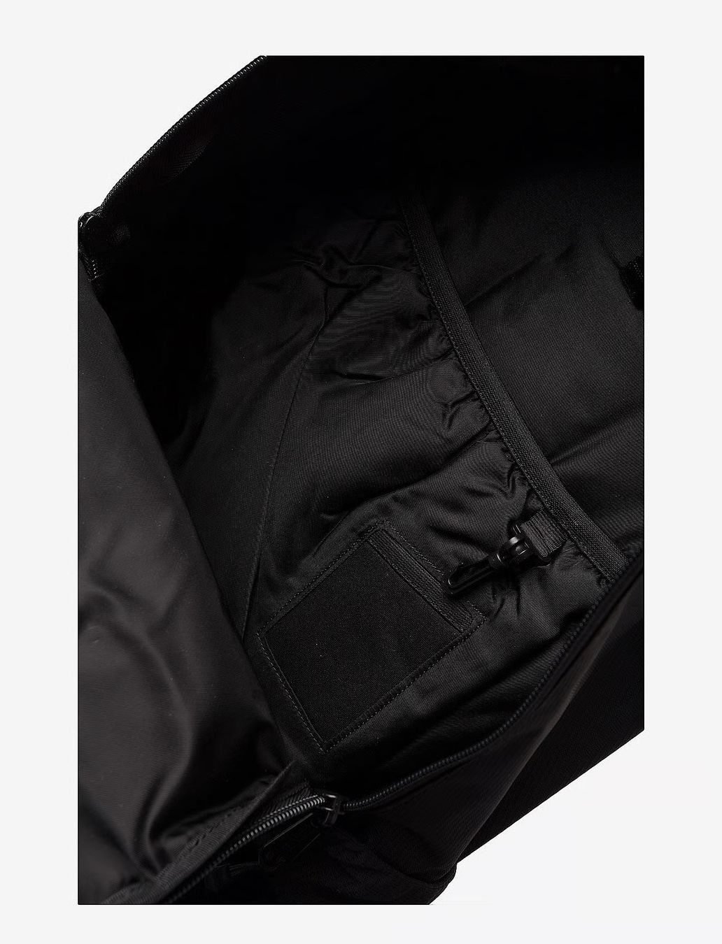 Herschel Zaini: Herschel Supply Co. Mammoth Backpack Medium Black 18 Liter – Usato da Zollikon venduto da Svch 3