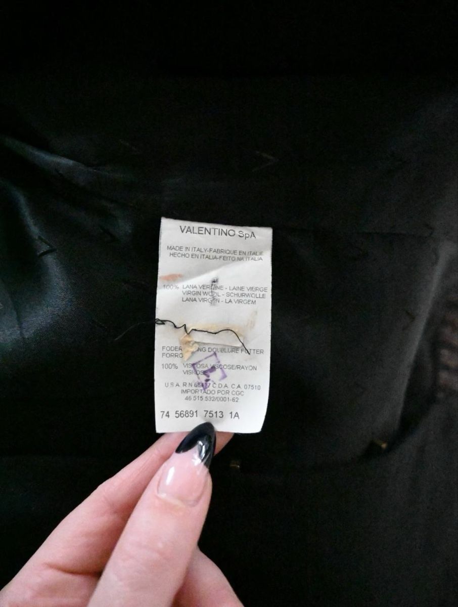 Valentino Giacche: Blazer VALENTINO vintage – Usato da La Conversion venduto da chi_2ynv 4