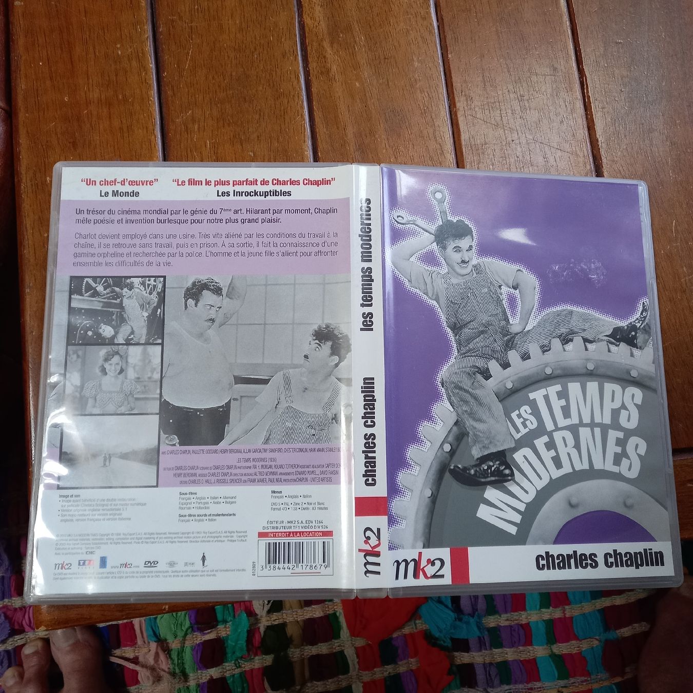 Tutti i DVDs: les temps modernes  – Usato da St-Cergue venduto da VeganWarrior