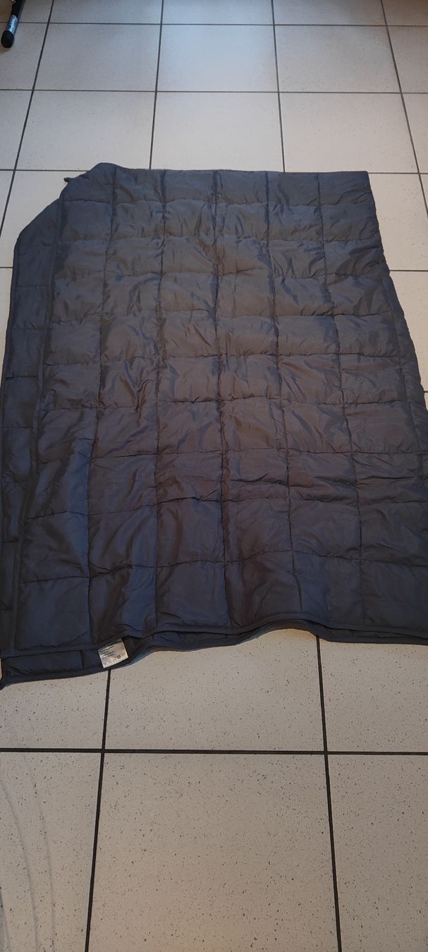 Decken: Gewichtsdecke 5.5 kg – Gebraucht aus Wiggen von chrige017