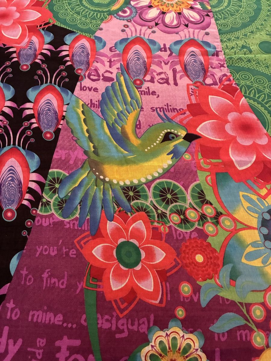 Desigual Foulard & Sciarpe: Bunter Schal von Desigual – Usato da Zürich venduto da Sylvie0011 4