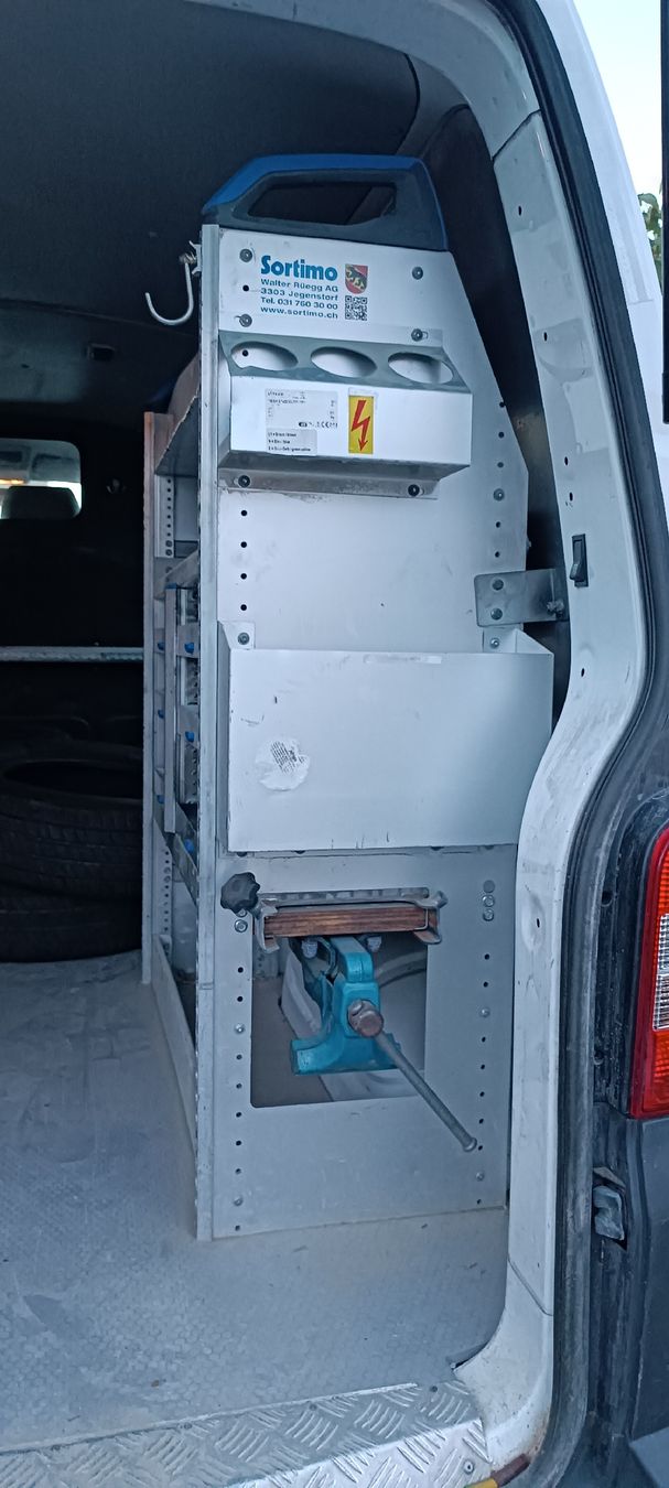 Tutti i ricambio: VW T5 Sortimo Einrichtung  – Usato da Detligen venduto da Fendt724 1