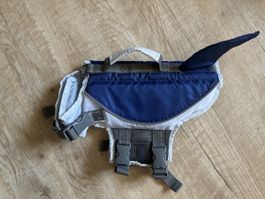 Schwimmweste für kleinere Hunde