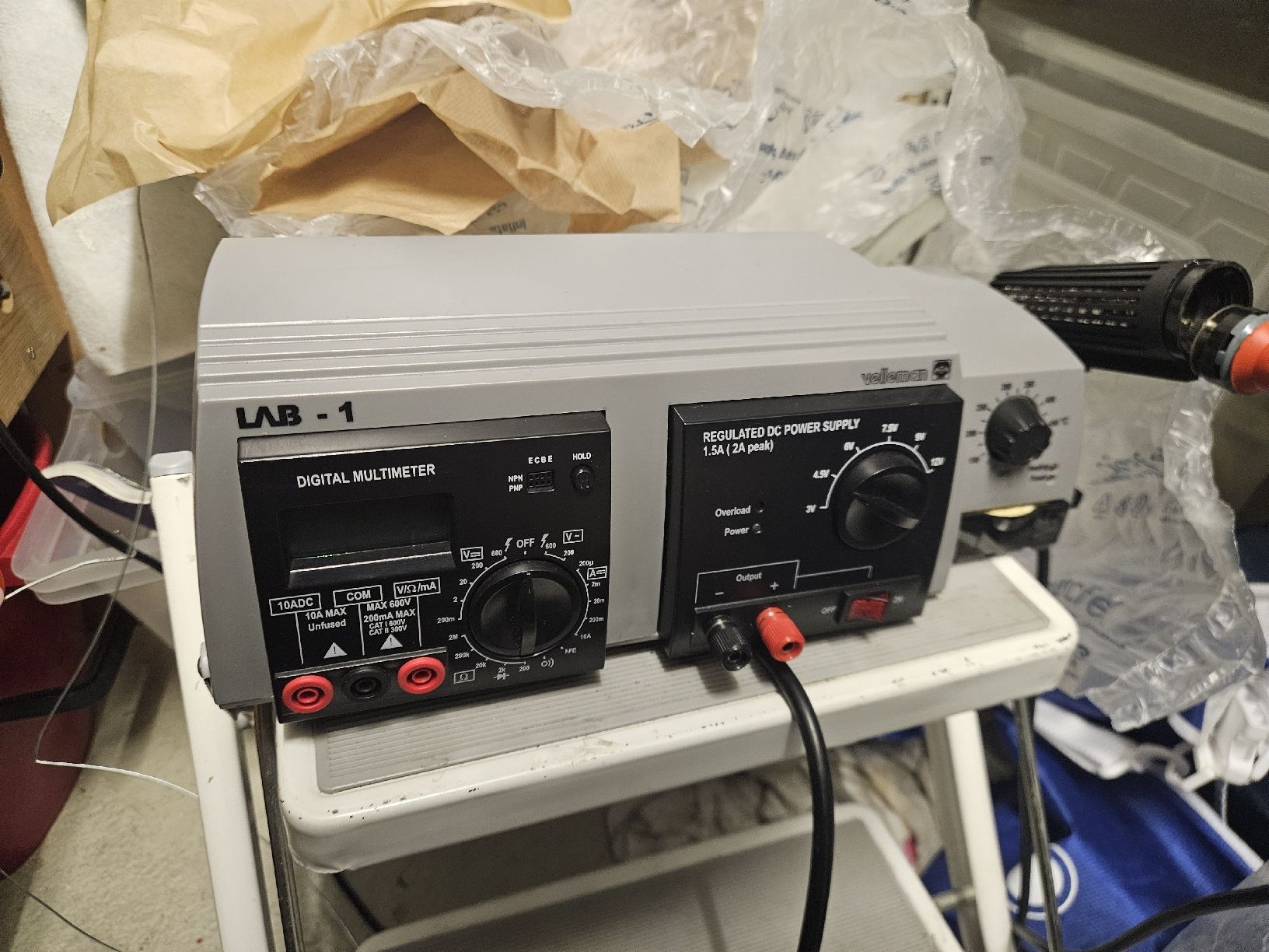 Tous les outils: LAB-1 Lötstation Vellemann mit Digital Multimeter – D'occasion à Nürensdorf par romano_a 1