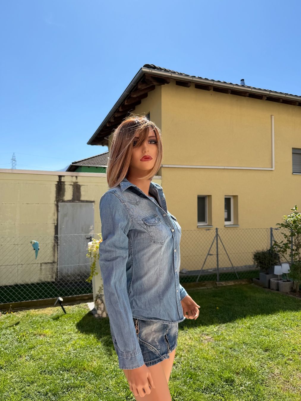 Chemisiers: Jeanshemd Damen Gr. 34 - hellblau – D'occasion à Cugnasco par tizianaq 1