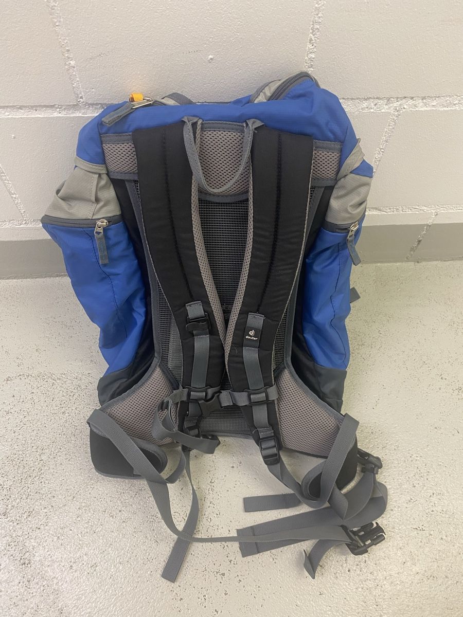 Deuter Sacs à dos: Deuter Rucksack  – D'occasion à Belp par Kasparov_K 1