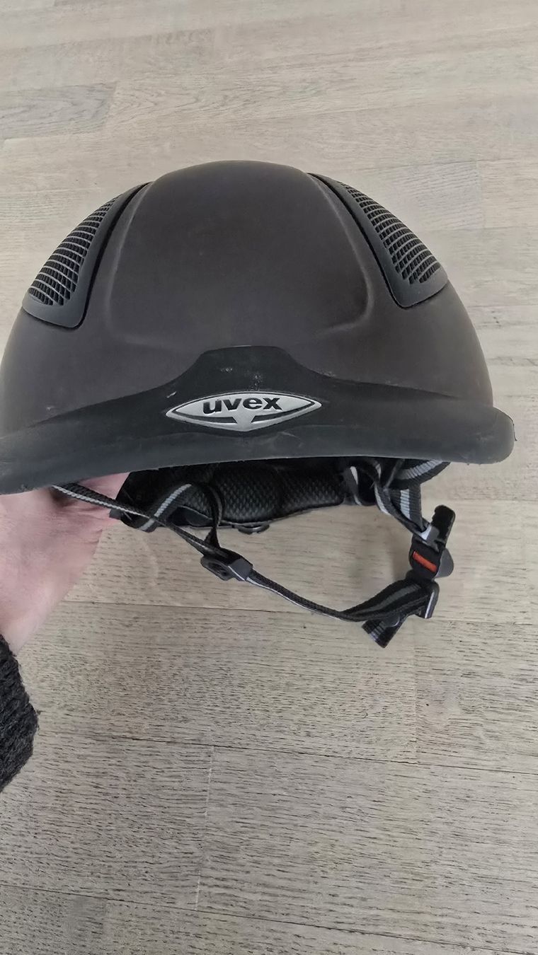 Uvex Helme: Uvex Reithelm Grösse 52-55cm – Gebraucht aus Rupperswil von Bella_ 1