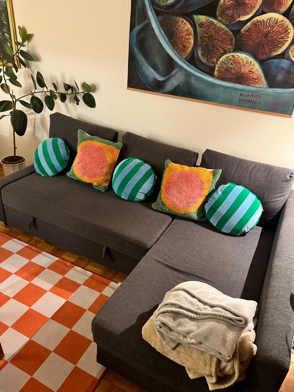 Ikea Sofas: IKEA FRIHETEN Eckbettsofa mit Bettkasten – Gebraucht aus Baar von Aral_F